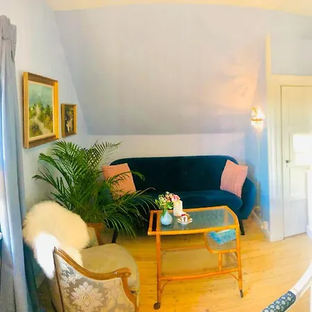 Bed & Breakfast Esmaralda's Vaerlose (Copenhagen)
